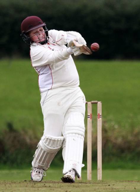 Kurtis kills off Carew’s hopes